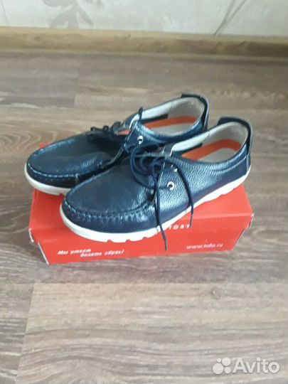 Полуботинки