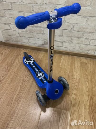 Новый Самокат трехколесный детский