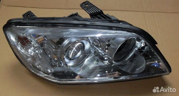 Фара правая передняя правая Chevrolet Captiva