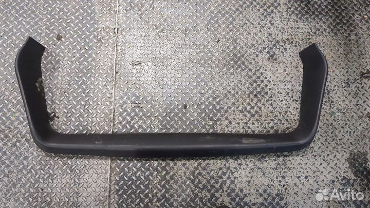 Обшивка крышки багажника Mitsubishi Endeavor, 2008