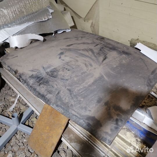 Капот газ 24