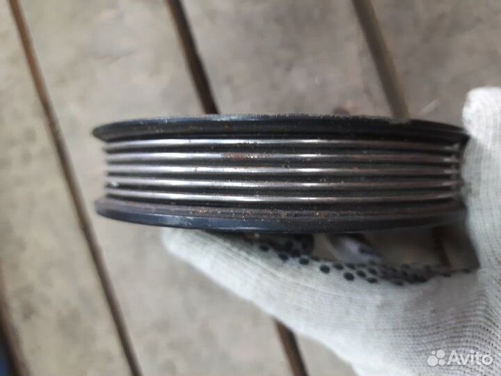 Шкив коленвала Volkswagen Passat B6 BVY 2005-2010