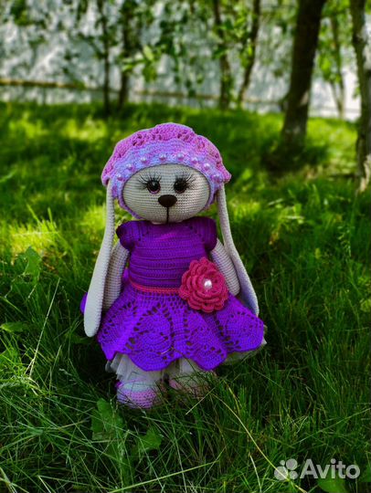 Вязаные игрушки Зайка тильда ручная работа