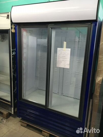 Холодильный шкаф