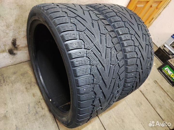 Pirelli Ice Zero 295/35 R21