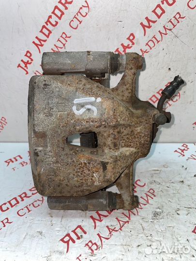 Суппорт тормозной передний левый Lexus Is 250 4GR