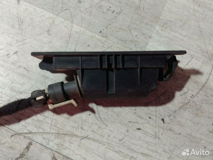 Освещение номерного знака заднее Opel Meriva A