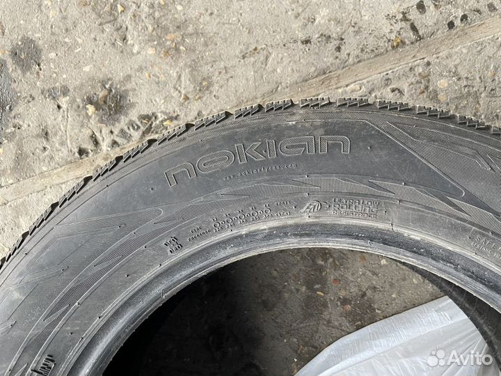 Nokian Tyres Hakkapeliitta 2 235/60 R18 107R