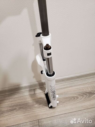 Вилка Suntour XCM для велосипеда 27'5