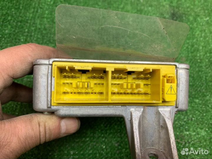 Блок управления airbag Honda Airwave GJ1 L15A