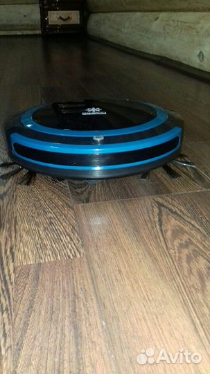 Робот пылесос