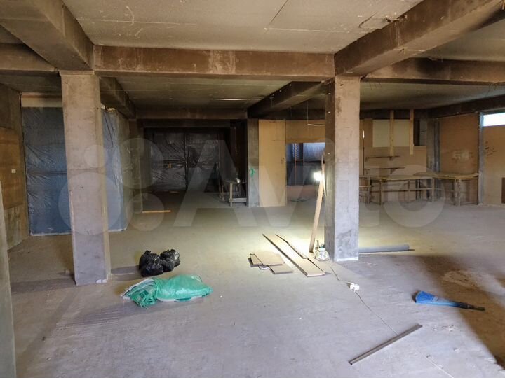 Склад, 300 м²