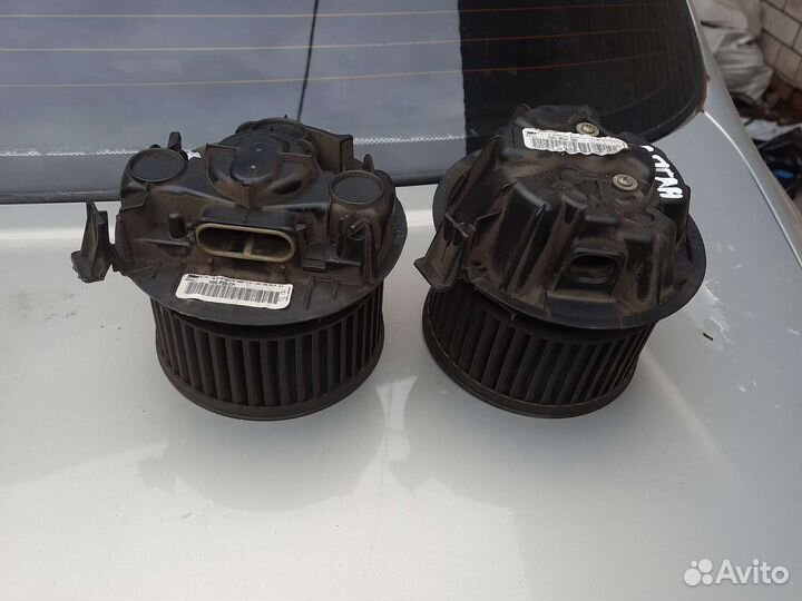 Моторчик печки Renault Logan Sandero