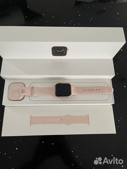 Часы женские Aplle watch