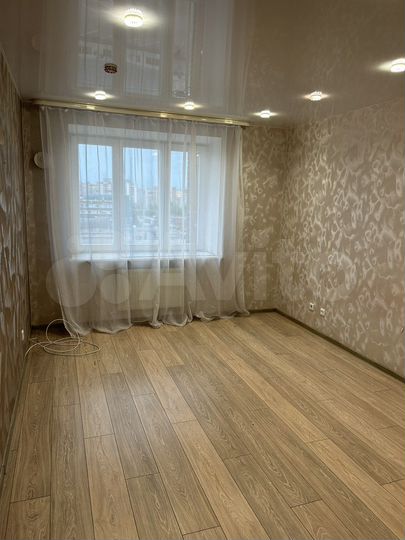 1-к. квартира, 30,4 м², 8/9 эт.