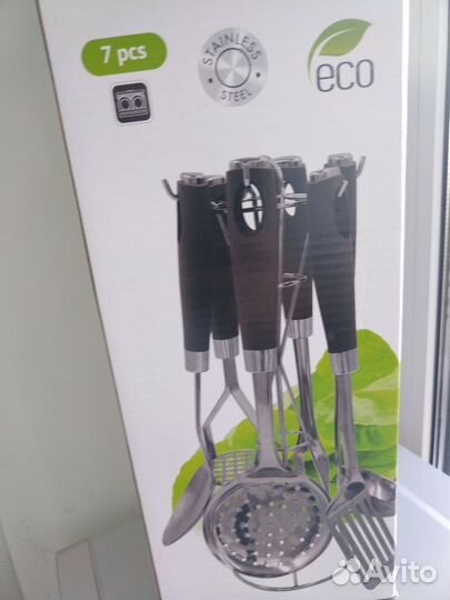Набор кухонных принадлежностей с подставкой
