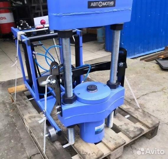 Вш95-300 Выпрессовщик шкворней с тележкой 106 тонн