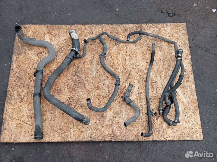 Шланг охлаждения радиатора Renault Fluence M4R