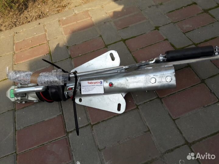 Тормоз наката для прицепа 2701 кг
