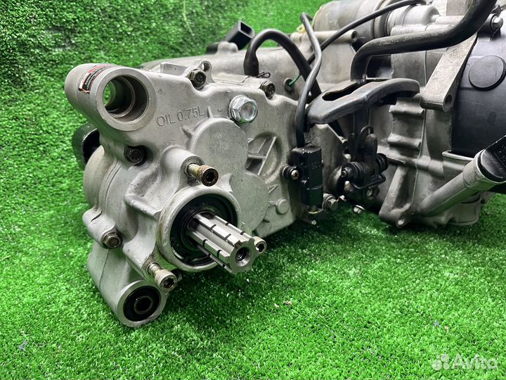 Двигатель 150см3 вариатор + реверс масл охл