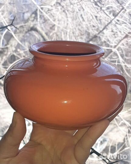 Новая керамическая вазочка