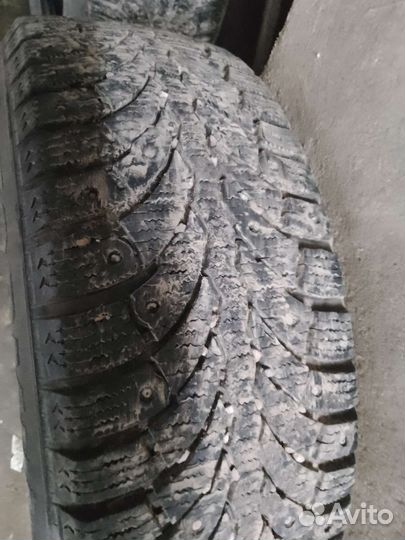Pirelli Formula Ice 185/60 R15 88H
