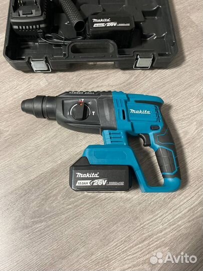 Перфоратор на аккумуляторе makita