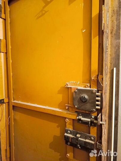 Дверь входная металлическая