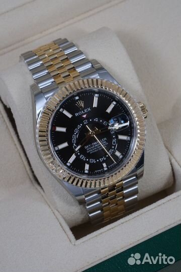 Rolex Sky-Dweller 42mm Steel and Yellow Black Dial