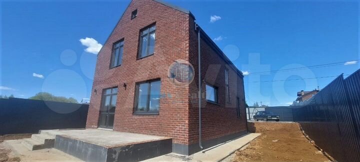 Дом 140 м² на участке 6 сот.