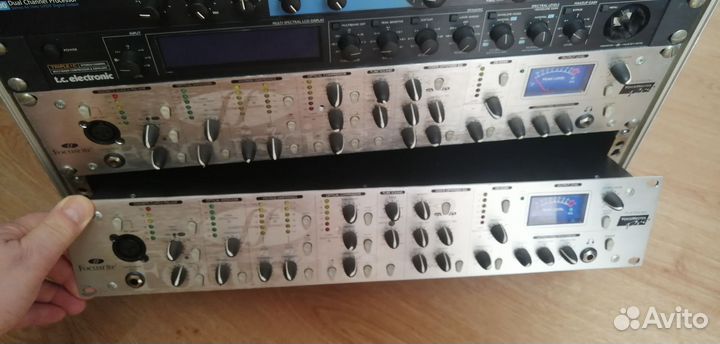Микрофонный процессор focusrite PRO vocal