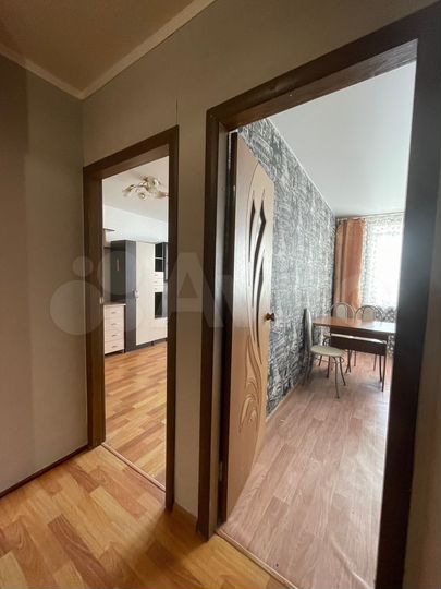 1-к. квартира, 40 м², 8/10 эт.