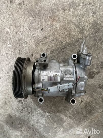 Компрессор кондиционера Renault Duster 1.5dci К9К