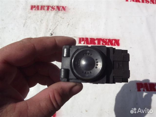 Блок регулировки зеркал Фольксваген Пассат В5