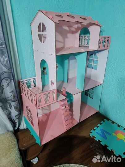 Домик кукольный