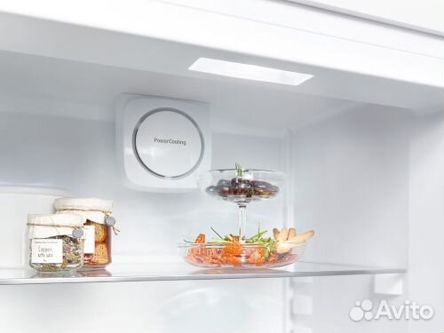 Холодильник CBNbe 5778 Premium BioFresh NoFrost