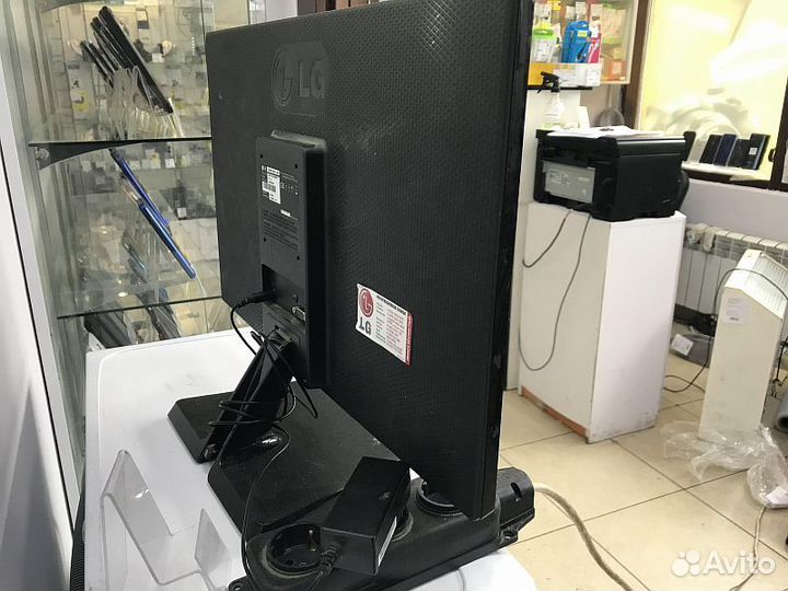 Мониторы LG E2242C