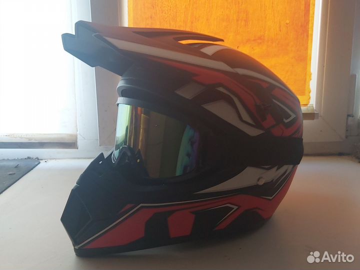 Вело/мото шлем для кросса