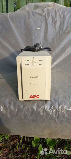 Источник бесперебойного питания