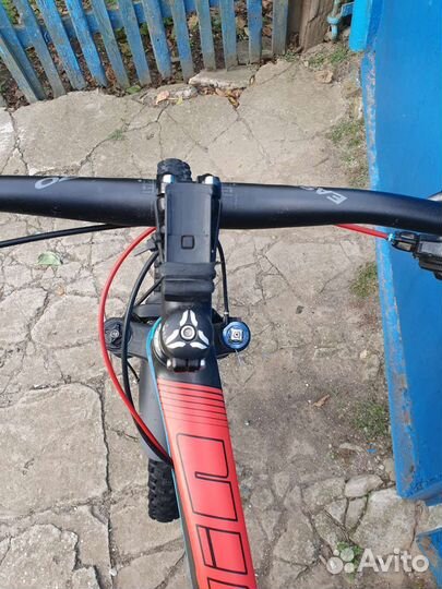 Велосипед Darwin Devinci Carbon SL