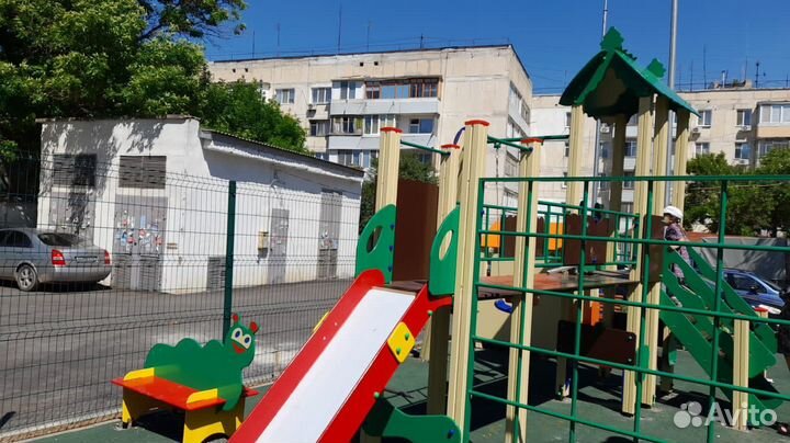 Уличные тренажёры