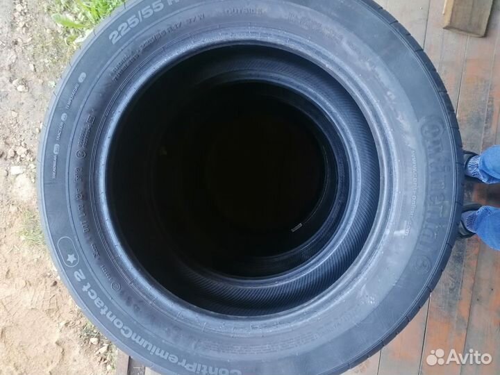 Continental ContiPremiumContact 225/55 R17 97W