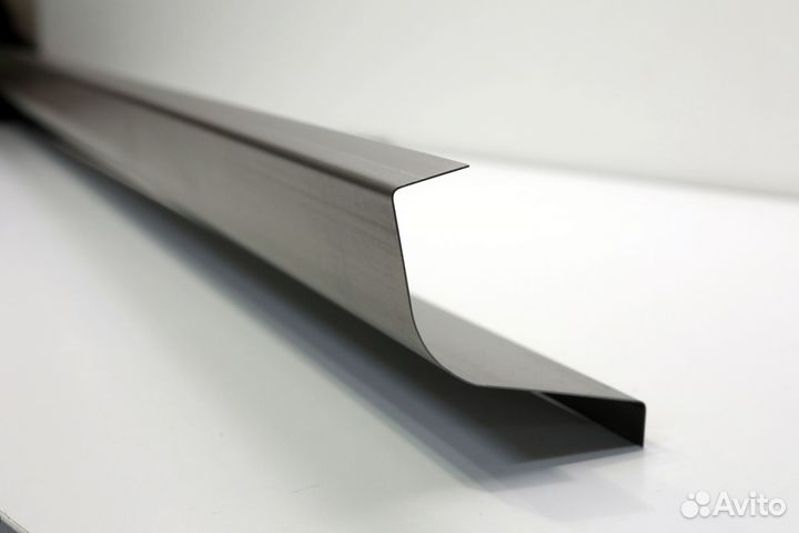 Порог правый Hyundai Matrix ремонтный