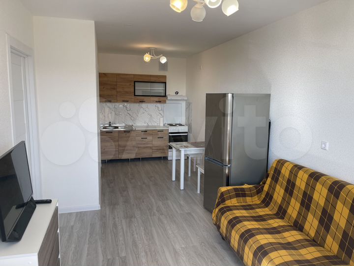 1-к. квартира, 38 м², 16/18 эт.