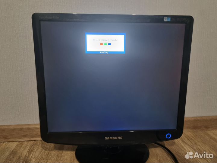 Монитор Samsung