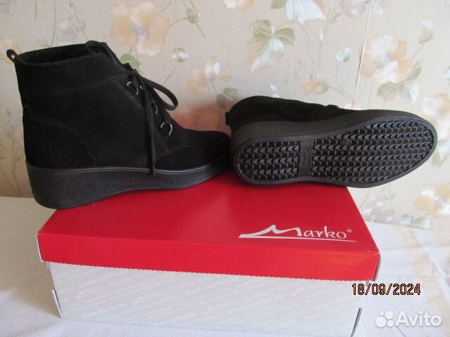 Ботинки демисезонные женские 38 новые