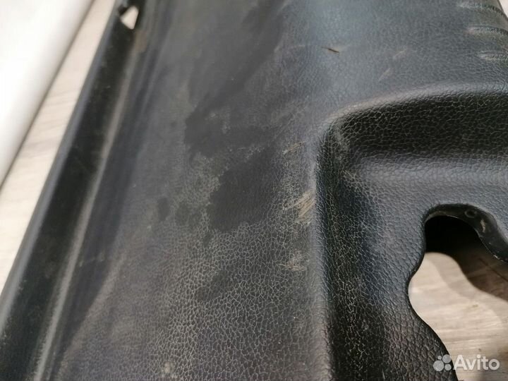 Накладка замка багажника Hyundai solaris