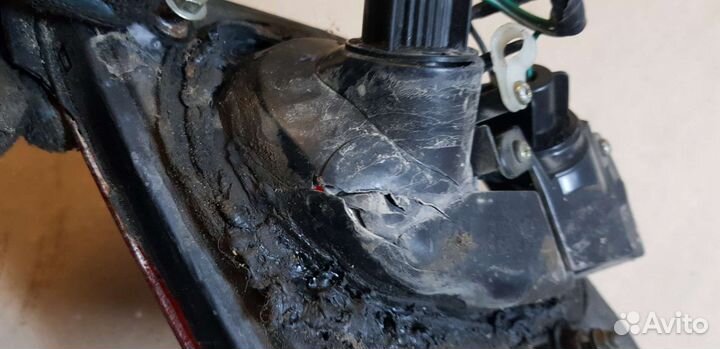 Фонарь Nissan almera n 15 ниссан Pulsar