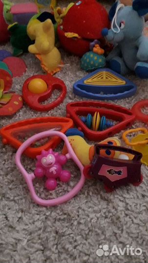 Игрушки для малышей