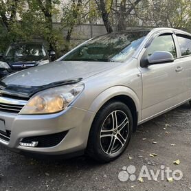Opel Astra 1.6 МТ, 2013, 159 000 км